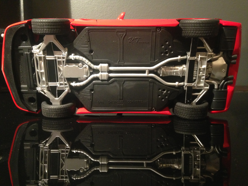 Underside is very nicely detailed, better than either the Bburago or the Maisto